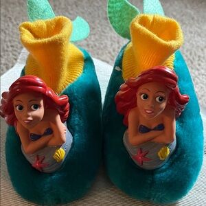 Disney Ariel Kids Slippers - Teal and Yellow